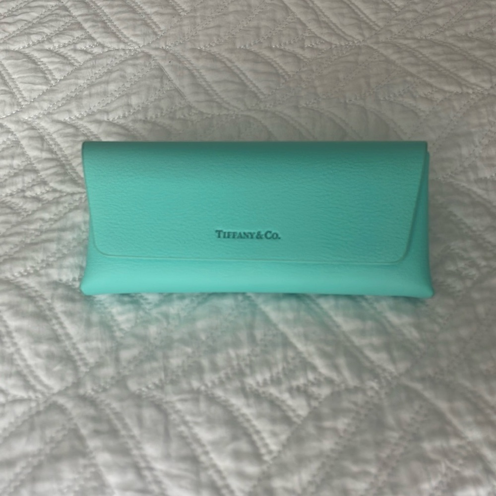 Tiffany case for glasses